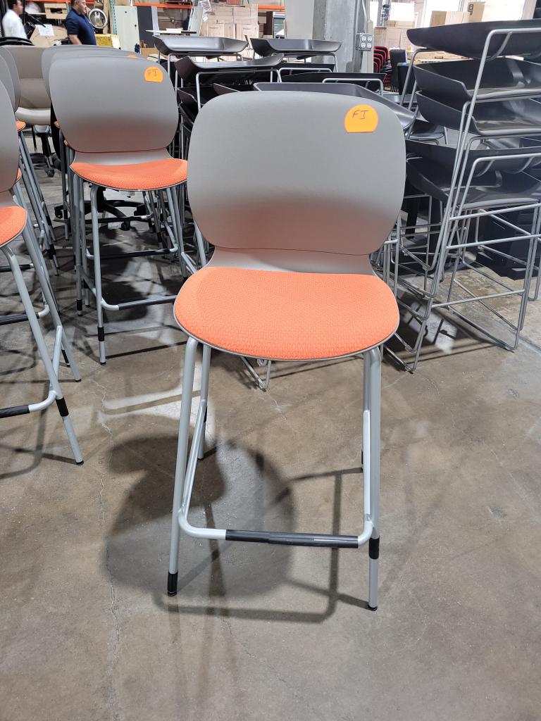 57780.jpg Haworth Maari Bar stools image 1
