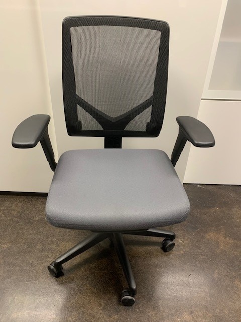 68673.jpg Allsteel Relate Task Chair image 1
